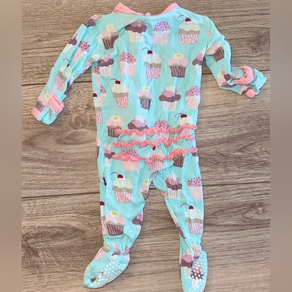 Kickee Pants Cupcake Print Footie - Aqua and Pink - Picture 2 of 5